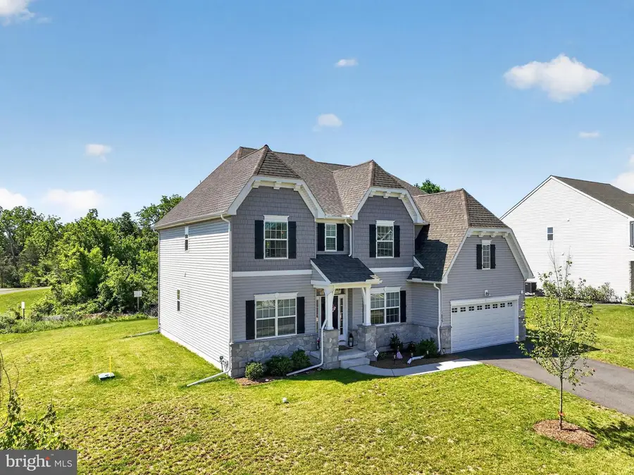 1059 Smyth Ln, Pennsburg, PA 18073 - #2