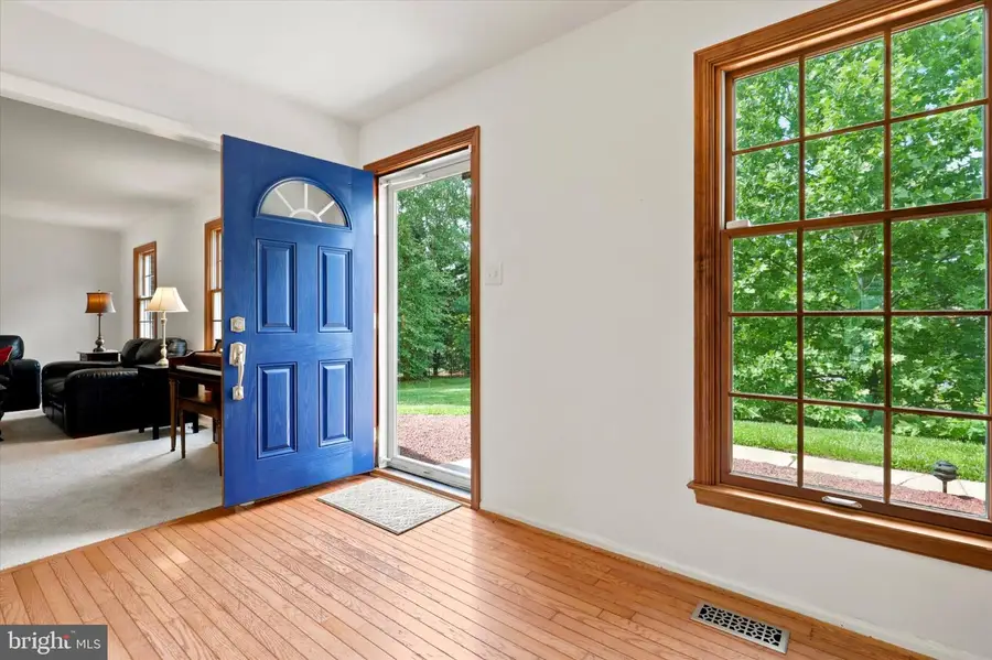 211 Stefan Pl, North Wales, PA 19454 - #3