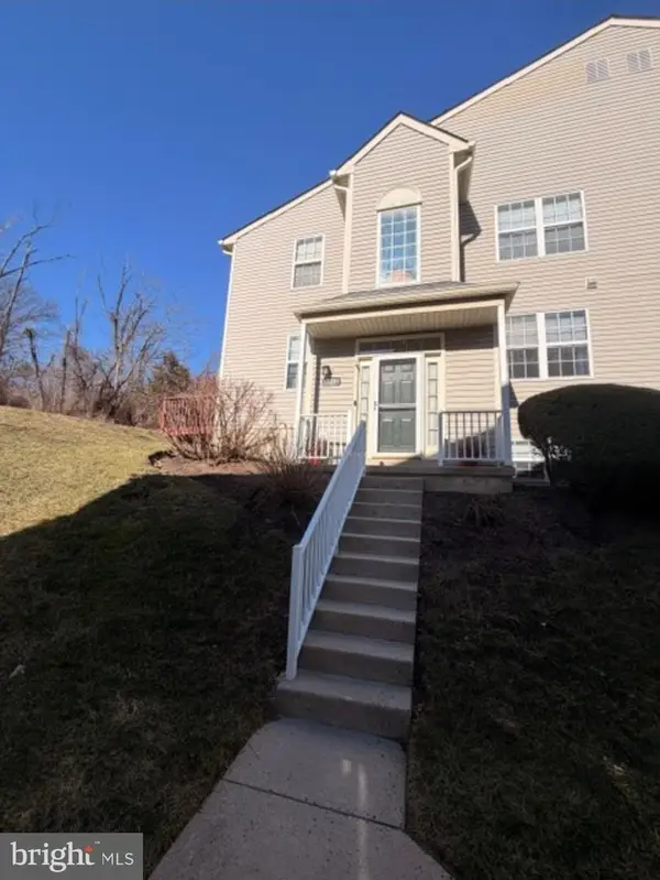 723 Thornhill Dr, COLLEGEVILLE, PA 19426
