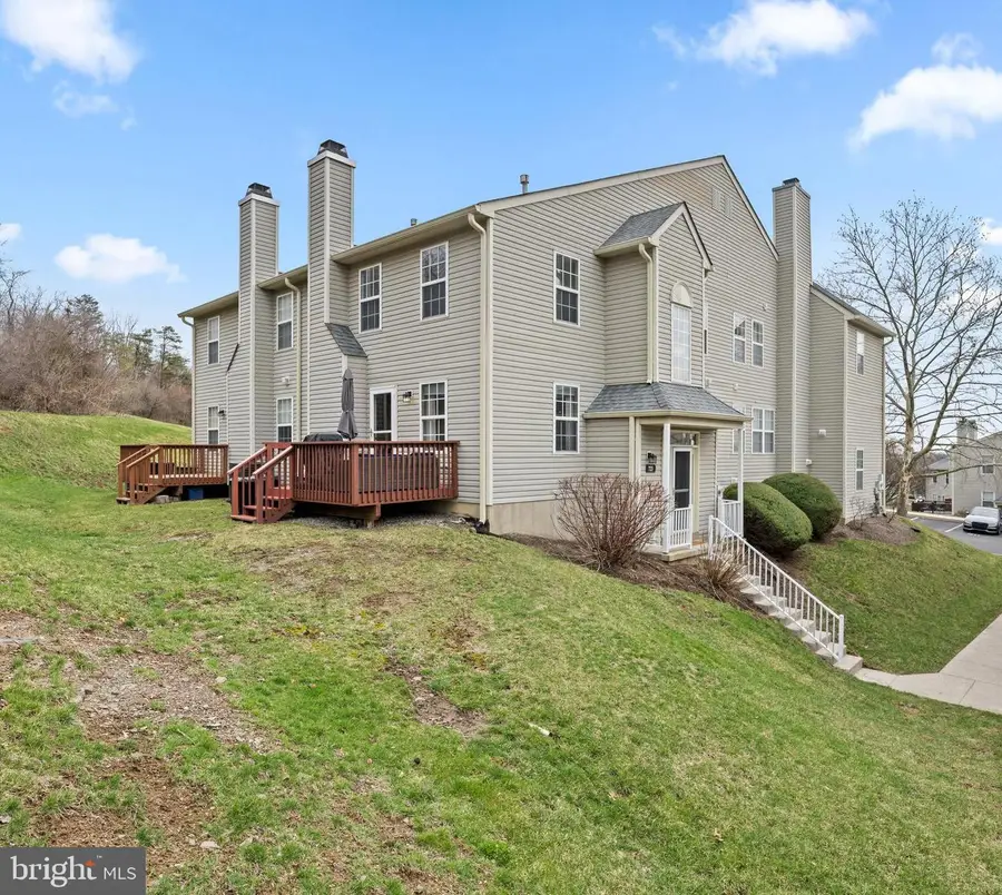723 Thornhill Dr, Collegeville, PA 19426 - #3