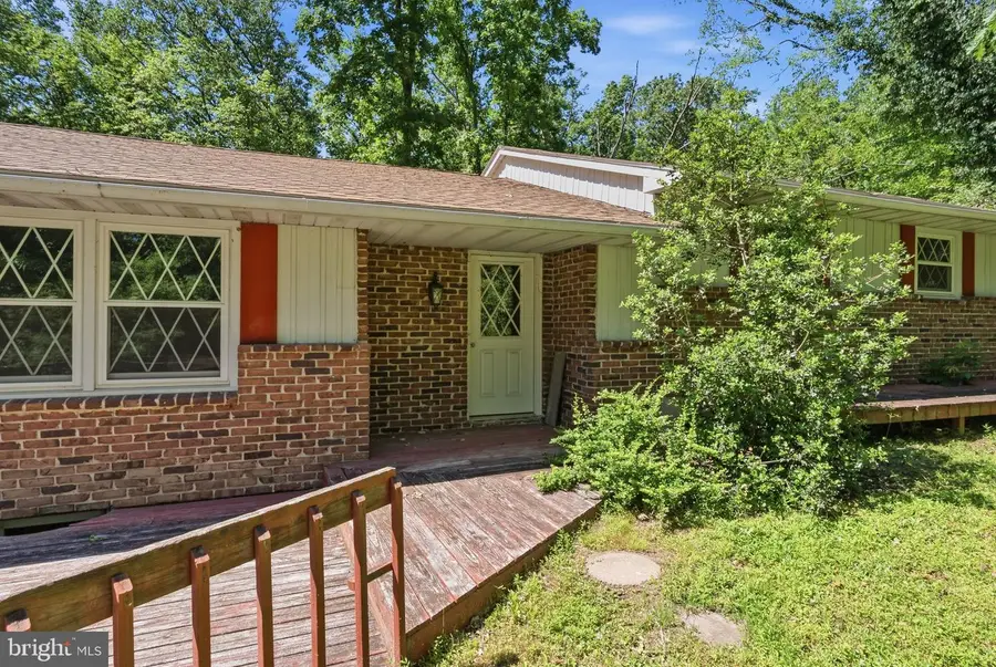 1701 Bahr Rd, Pottstown, PA 19464 - #3