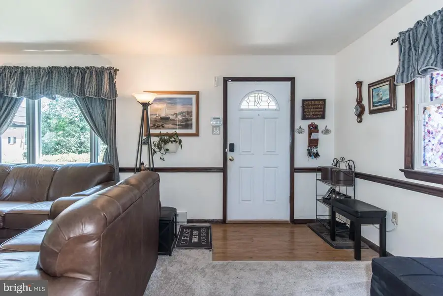 747 Logan St, Pottstown, PA 19464 - #3