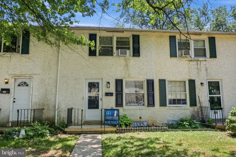 158 Sunrise Dr, Pottstown, PA 19464 - #2