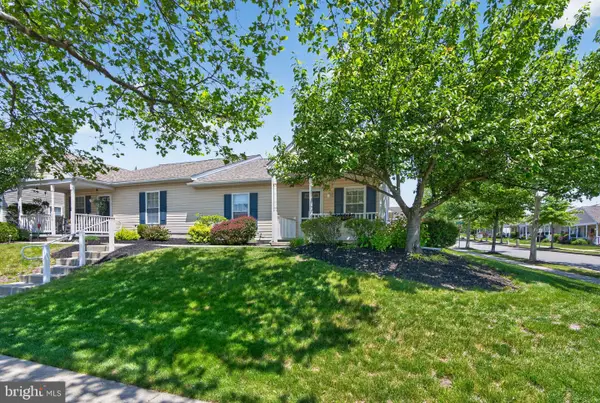 100 W Harmony Dr, POTTSTOWN, PA 19464