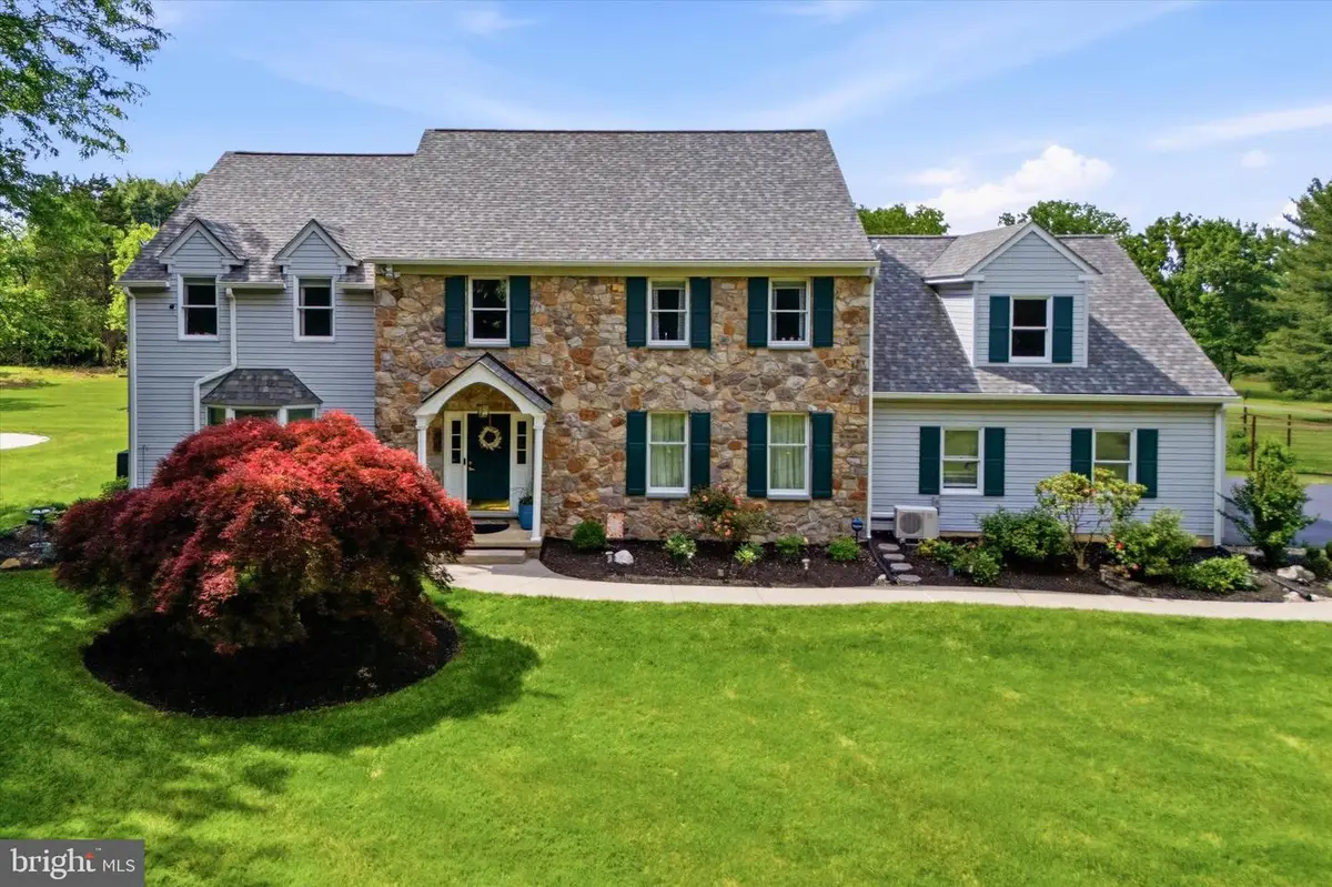 1223 Hollow Rd, Collegeville, PA 19426 - #1