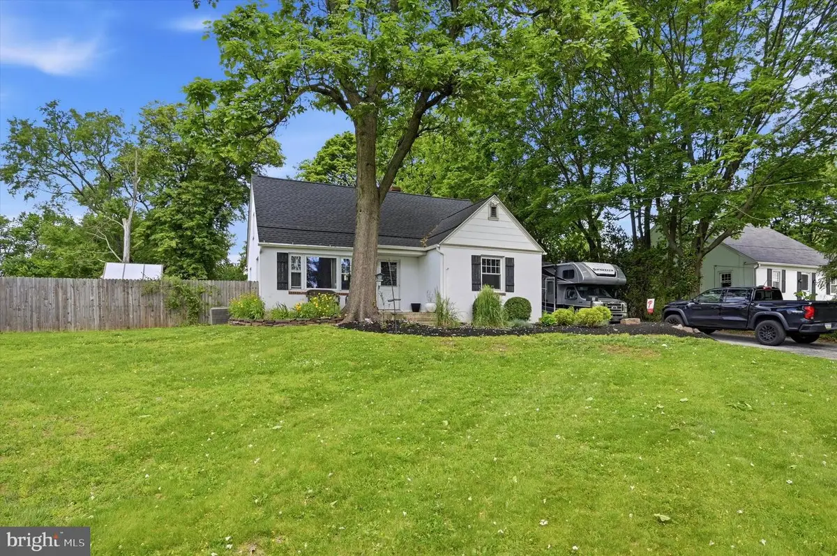 35 Burnside Ave, West Norriton, PA 19403 - #1