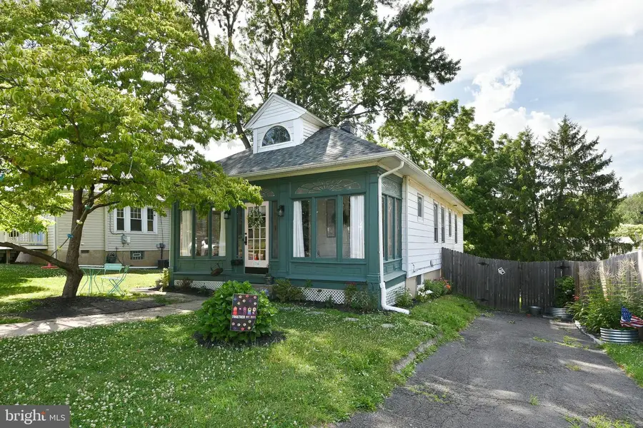 1716 Webster Ave, Abington, PA 19001 - #2