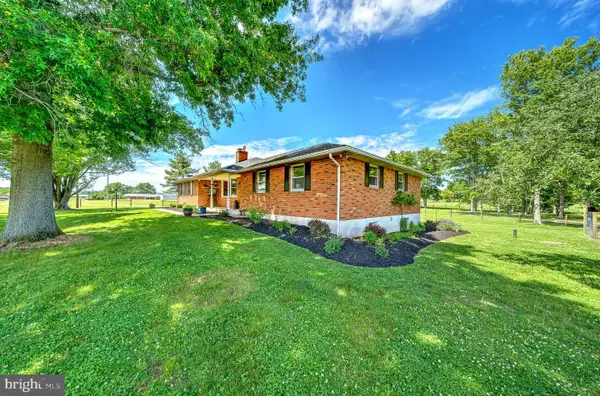 141 Green Hill Rd, BARTO, PA 19504