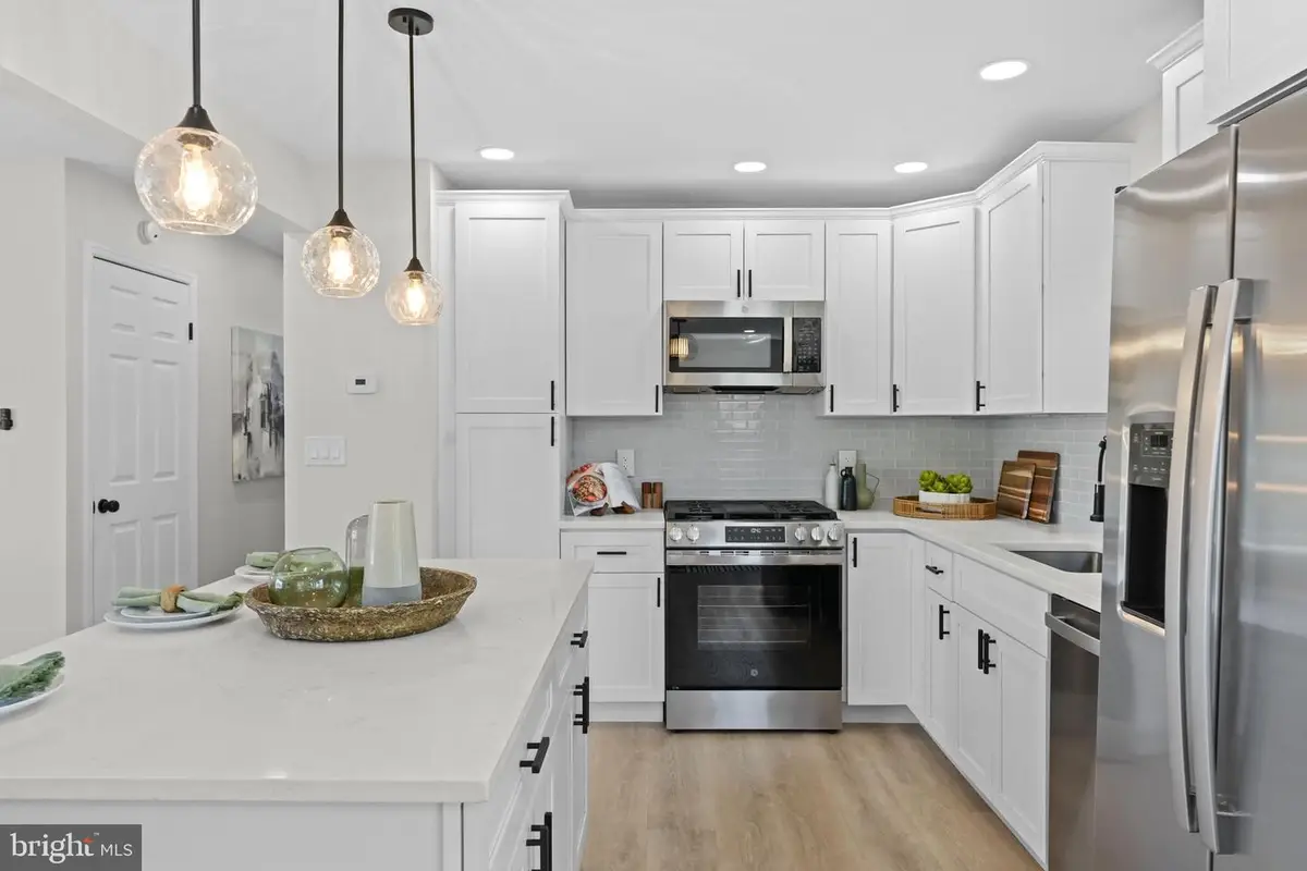 258 Tennessee Ave, Conshohocken, PA 19428 - #1