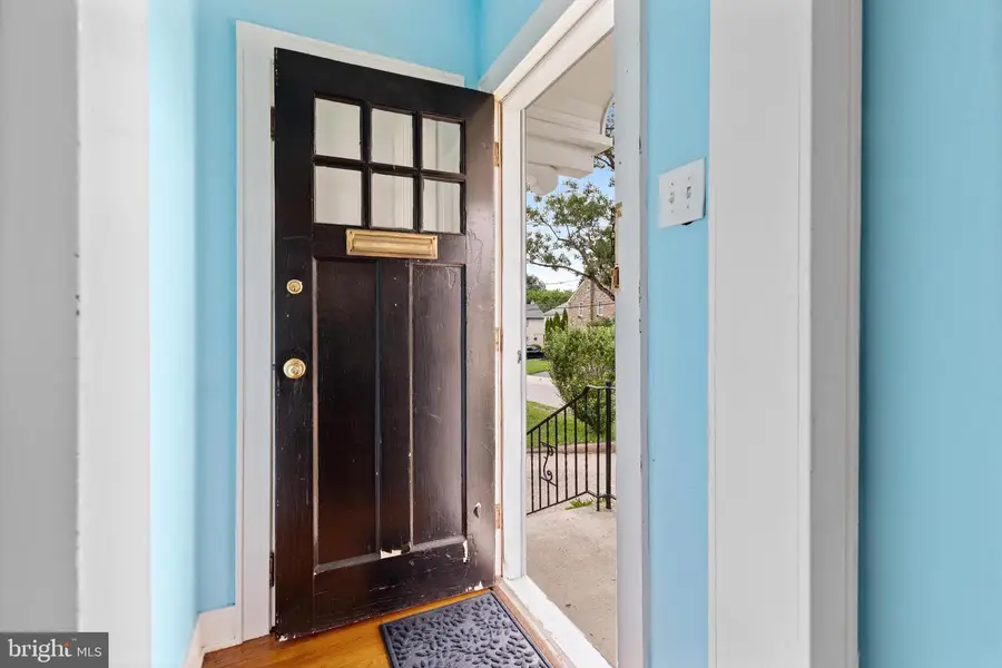 26 Weiss Ave, Flourtown, PA 19031 - #3