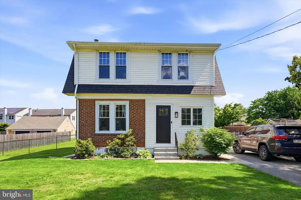 222 Crooked Ln, King Of Prussia, PA 19406 - #1