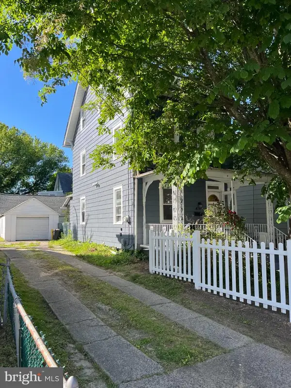 227 Greenfield Ave, ARDMORE, PA 19003