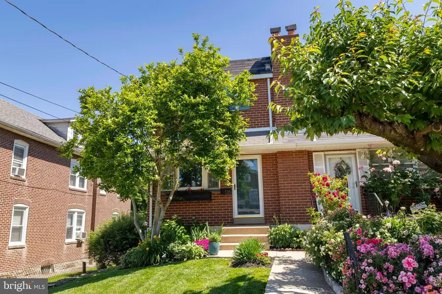 136 W 2nd Ave, Conshohocken, PA 19428 - #2