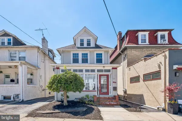 105 Spring Mill Ave, CONSHOHOCKEN, PA 19428