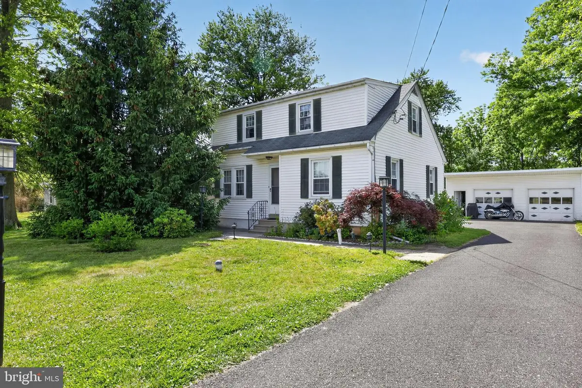 3438 E Orvilla Rd, Hatfield, PA 19440 - #1