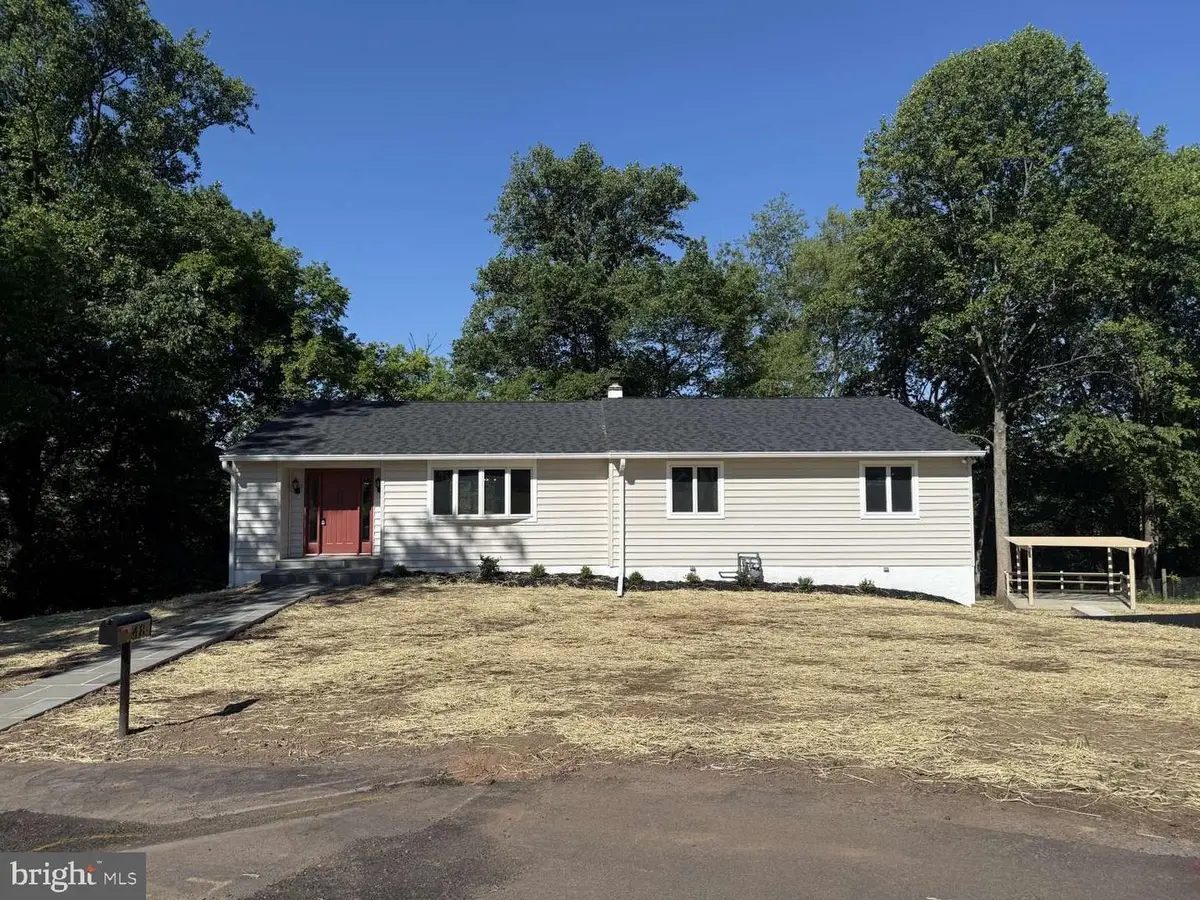 48 Walters Ln, Royersford, PA 19468 - #1