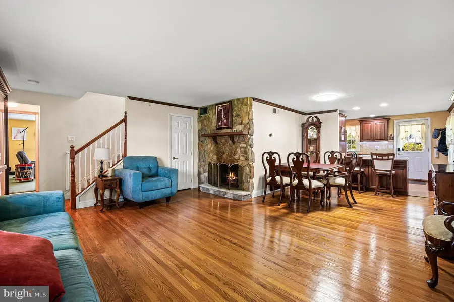 4035 Fairway Rd, Lafayette Hill, PA 19444 - #3
