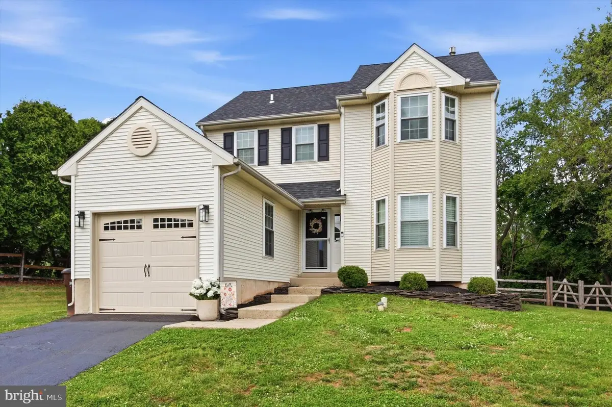 810 Elizabeth Ct, Collegeville, PA 19426 - #1