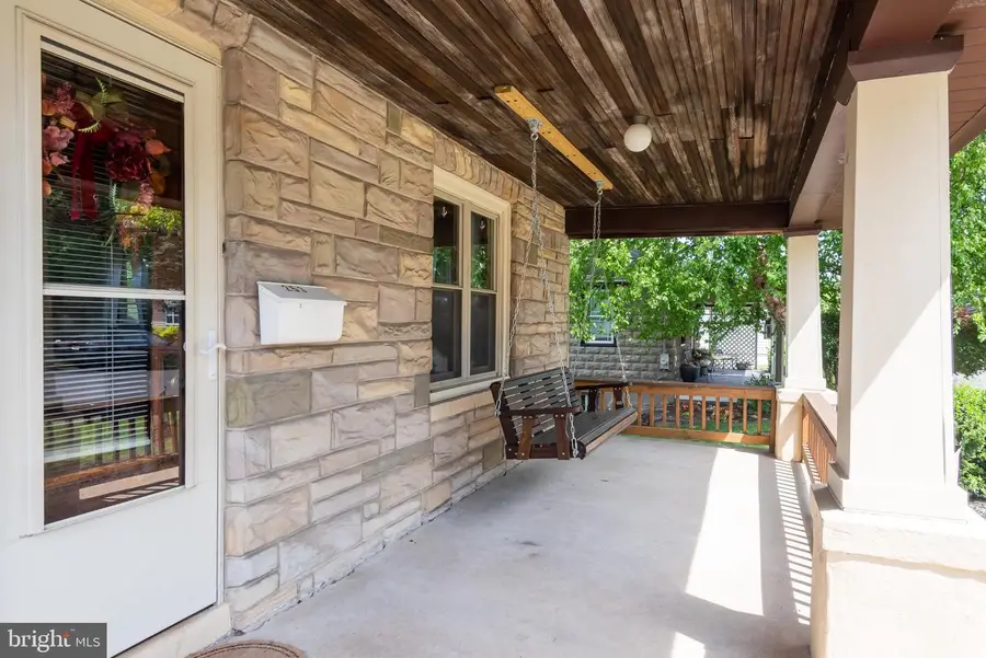 253 Master St, Pottstown, PA 19464 - #2