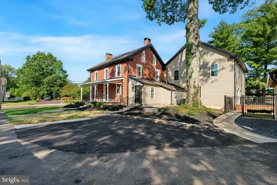 103 N Main St, Hatfield, PA 19440 - #2