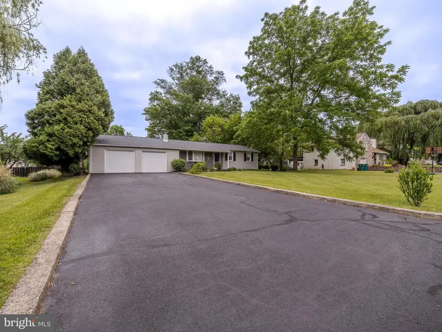 13 Mele Ave, Colmar, PA 18915 - #3
