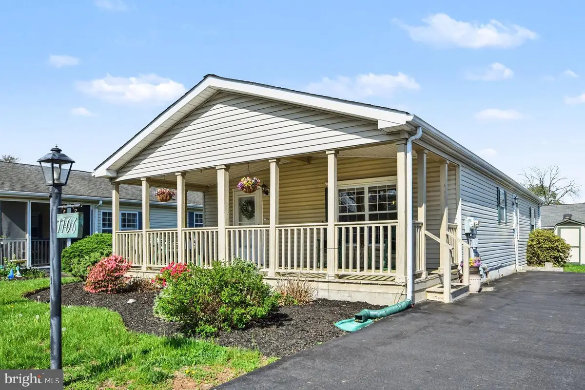 1106 Jfk Dr, North Wales, PA 19454 - #1