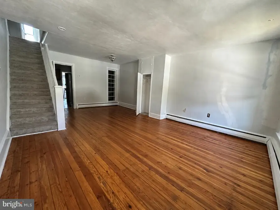 133 N 3rd Ave, Royersford, PA 19468 - #3