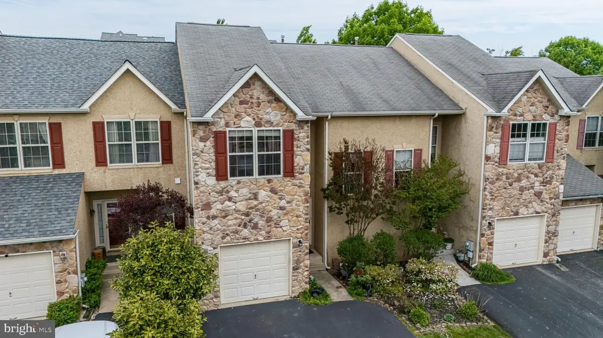 80 Chadwick Cir, Eagleville, PA 19403 - #1