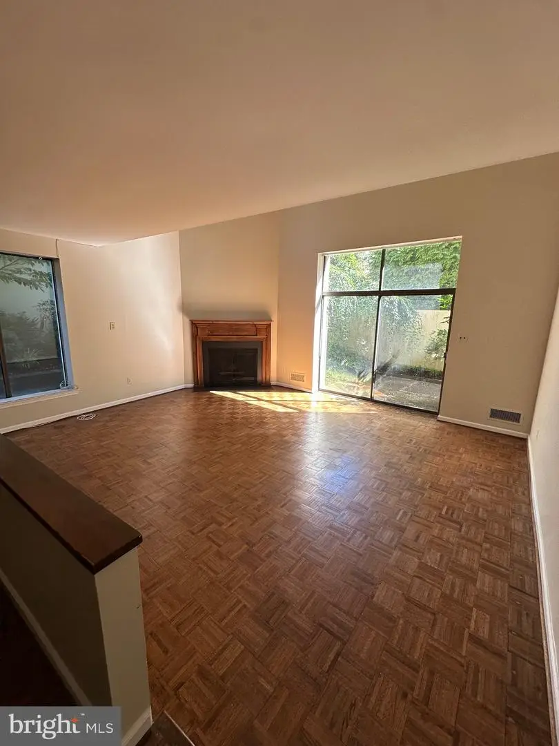 100 Llanalew Rd #7, Haverford, PA 19041 - #2