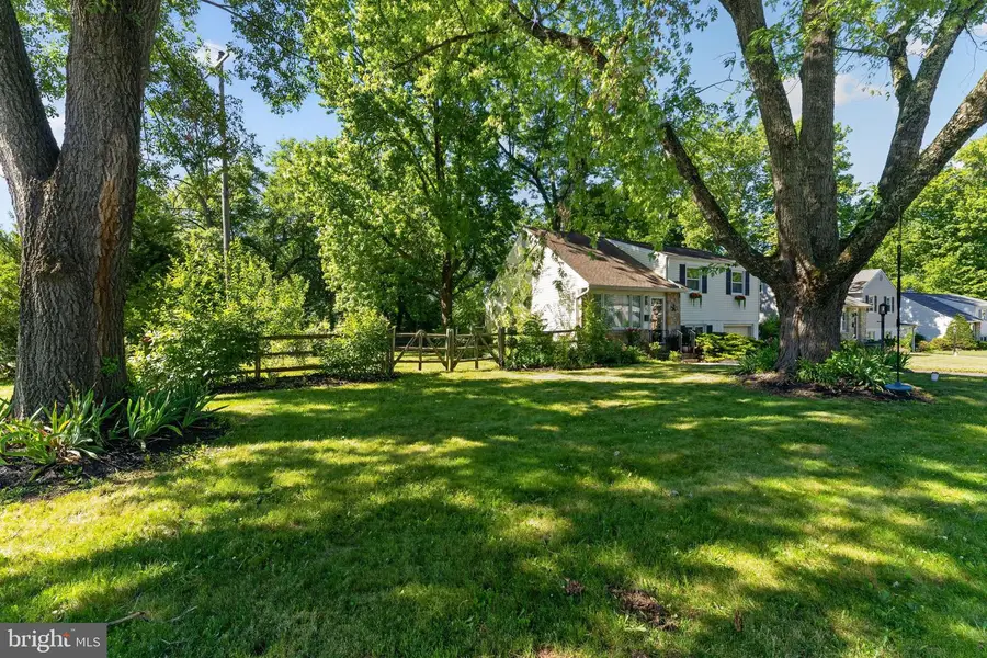 701 Abbey Ln, Lansdale, PA 19446 - #2