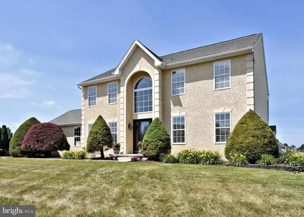 41 Edmonds Dr, ROYERSFORD, PA 19468