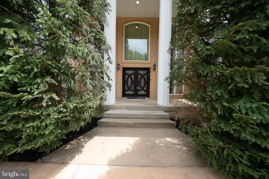 1041 Herkness Dr, Meadowbrook, PA 19046 - #3