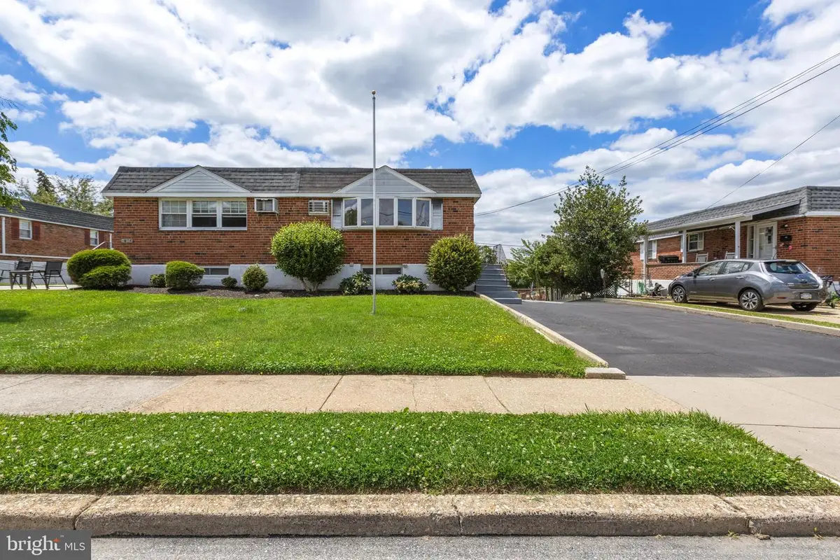 629 Clay Dr, Conshohocken, PA 19428 - #1