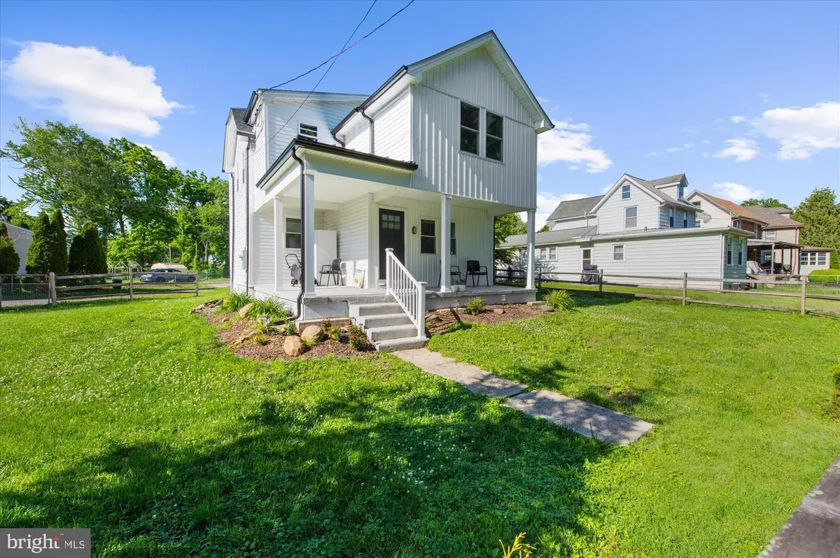 201 Penllyn Blue Bell Pike, Blue Bell, PA 19422 - #1