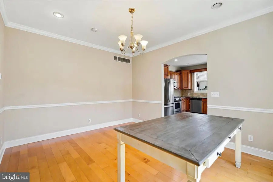 205 S Locust St, Ambler, PA 19002 - #3