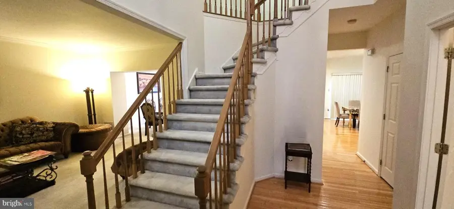 101 Tennyson Ln, North Wales, PA 19454 - #2