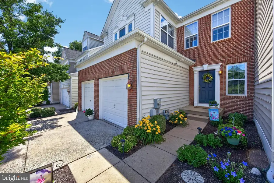 25 Berman Ct, Phoenixville, PA 19460 - #2