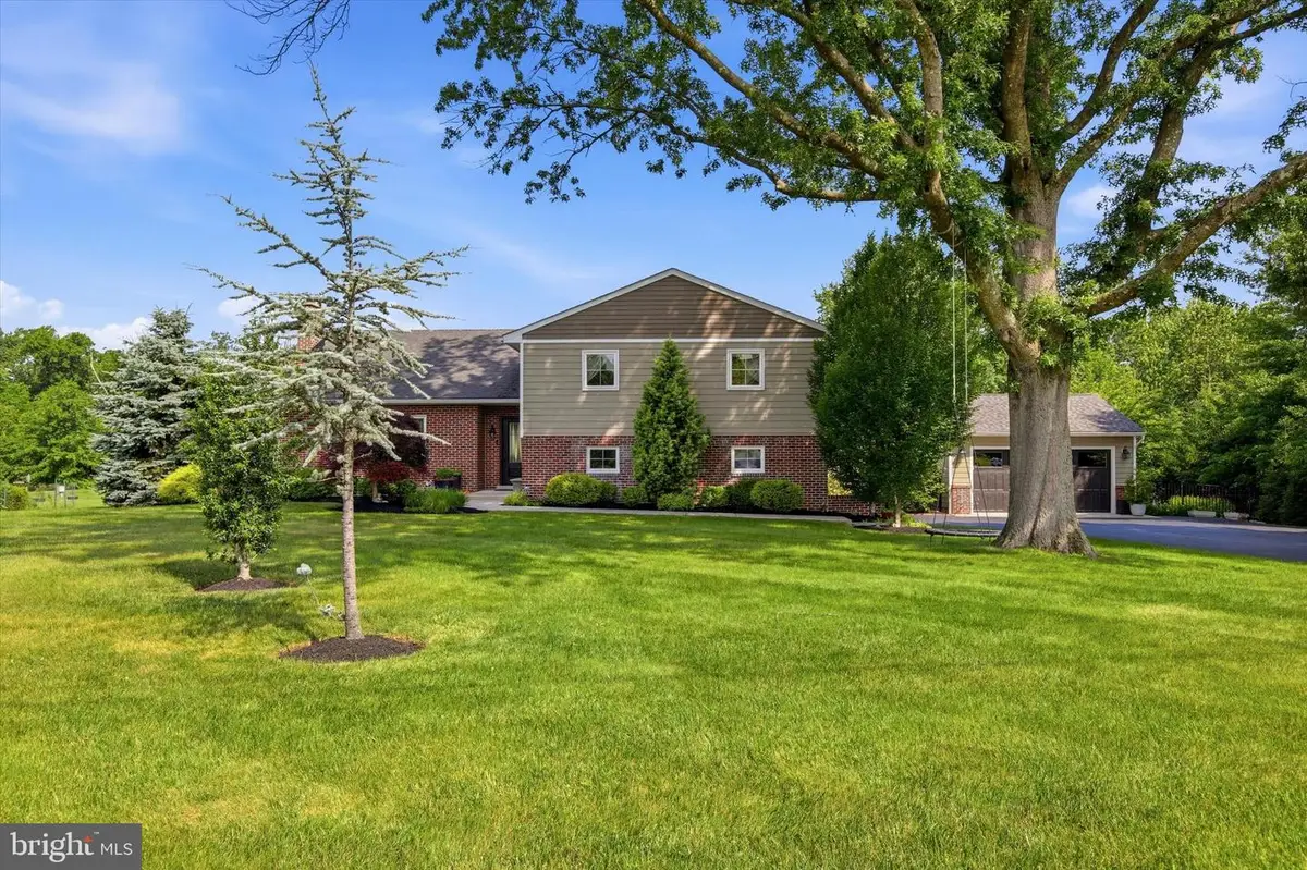 1317 Dell Rd, Norristown, PA 19403 - #1