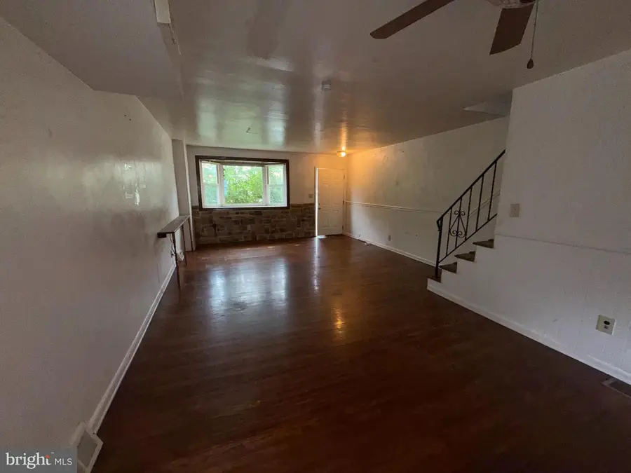 122 Hamilton St, Norristown, PA 19401 - #3