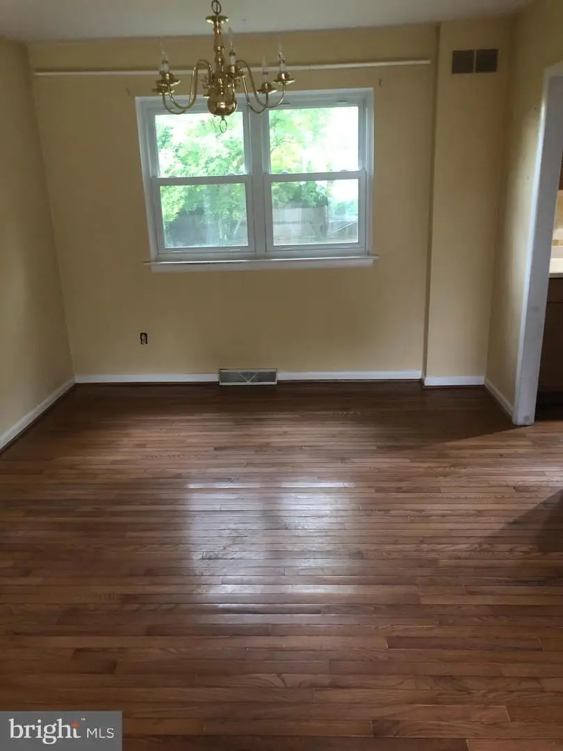 904 Township Line Rd, Plymouth Meeting, PA 19462 - #2
