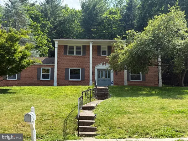3 Red Maple Dr, LAFAYETTE HILL, PA 19444