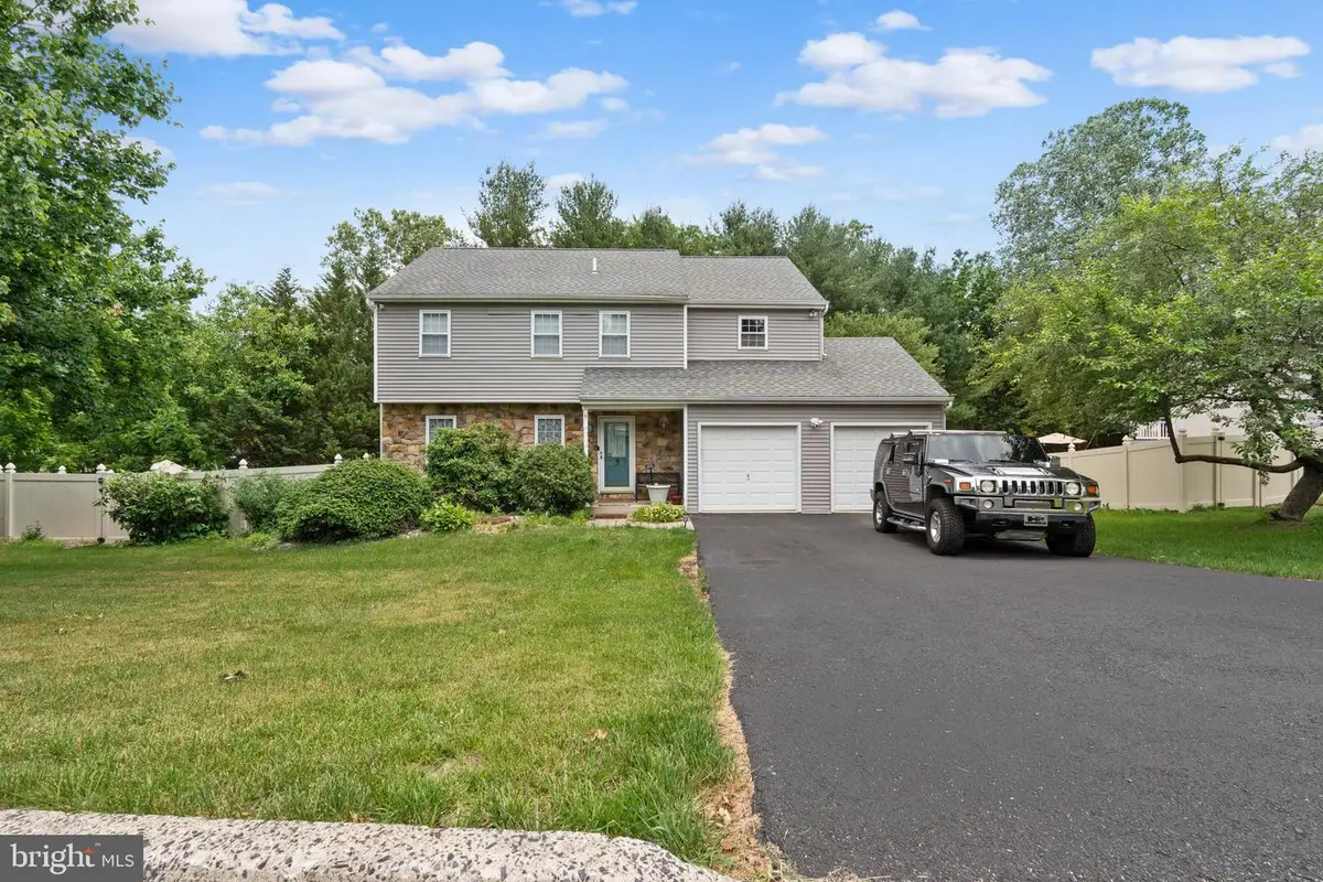 2227 Heather Ln, Pottstown, PA 19464 - #1