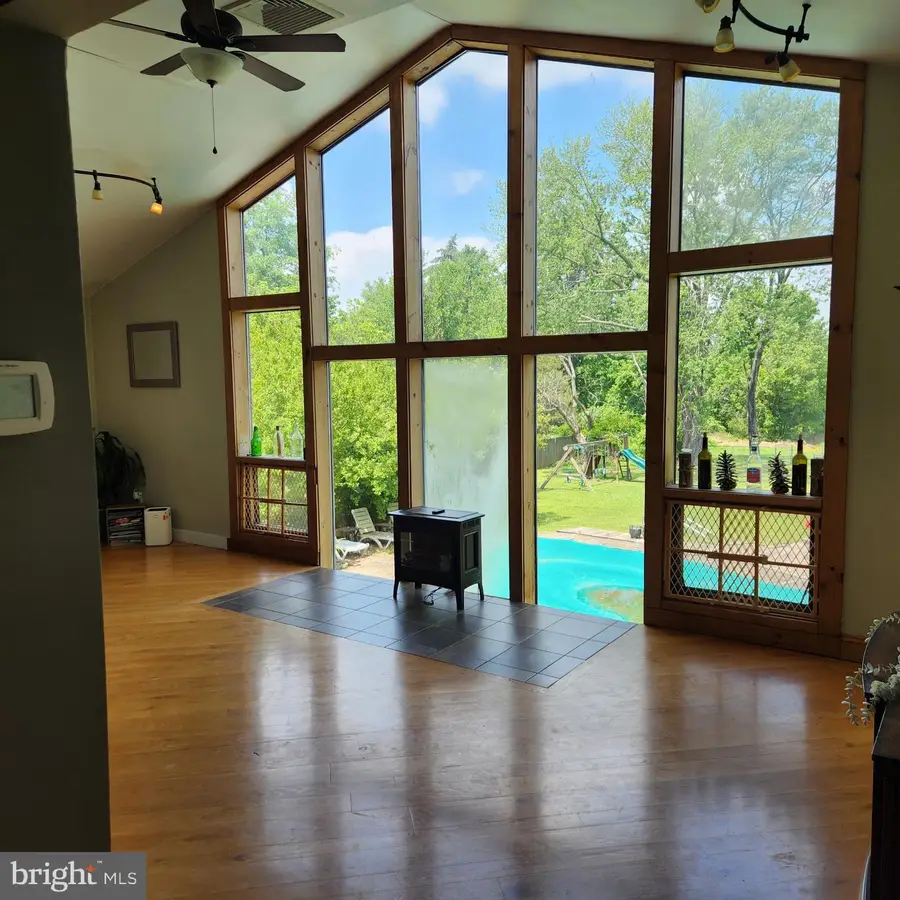 355 Stonehaven Dr, Red Hill, PA 18076 - #3