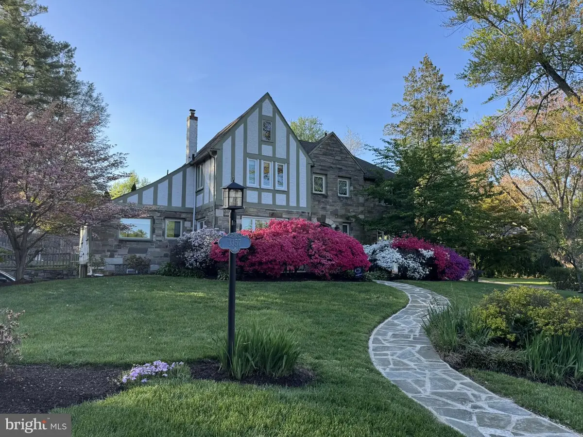 1357 Drayton Ln, Wynnewood, PA 19096 - #1