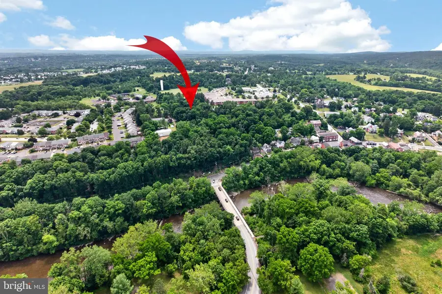 40 2nd St, Schwenksville, PA 19473 - #3