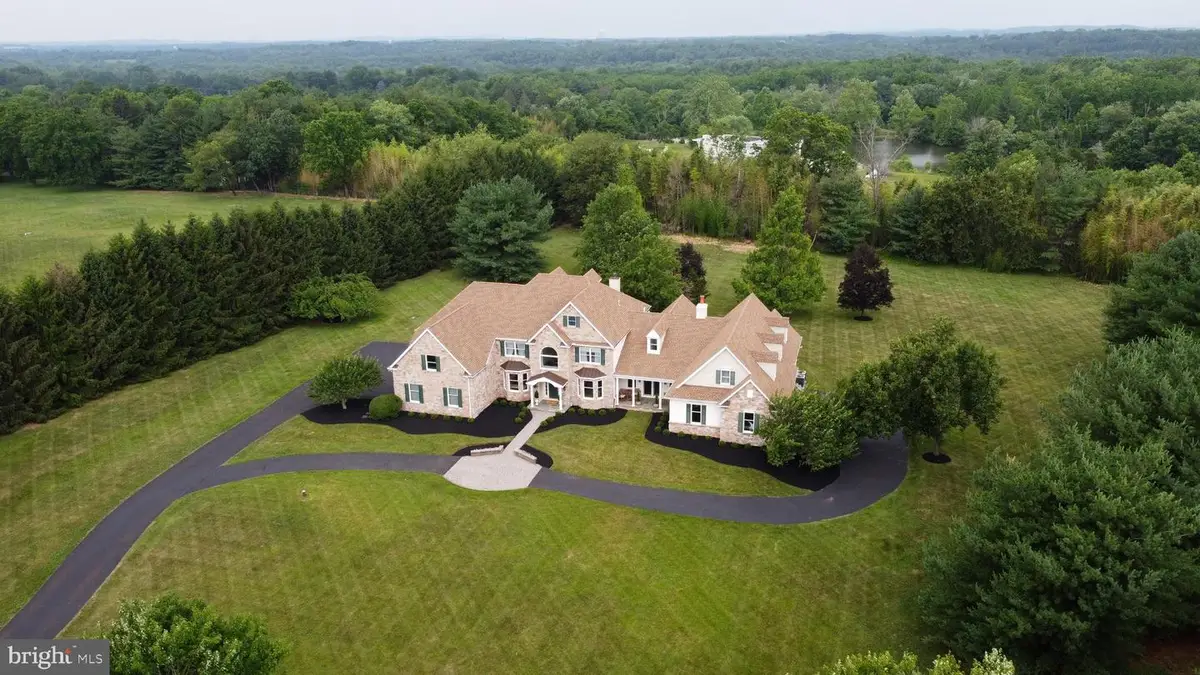 1465 Little Creek Ln, Collegeville, PA 19426 - #1