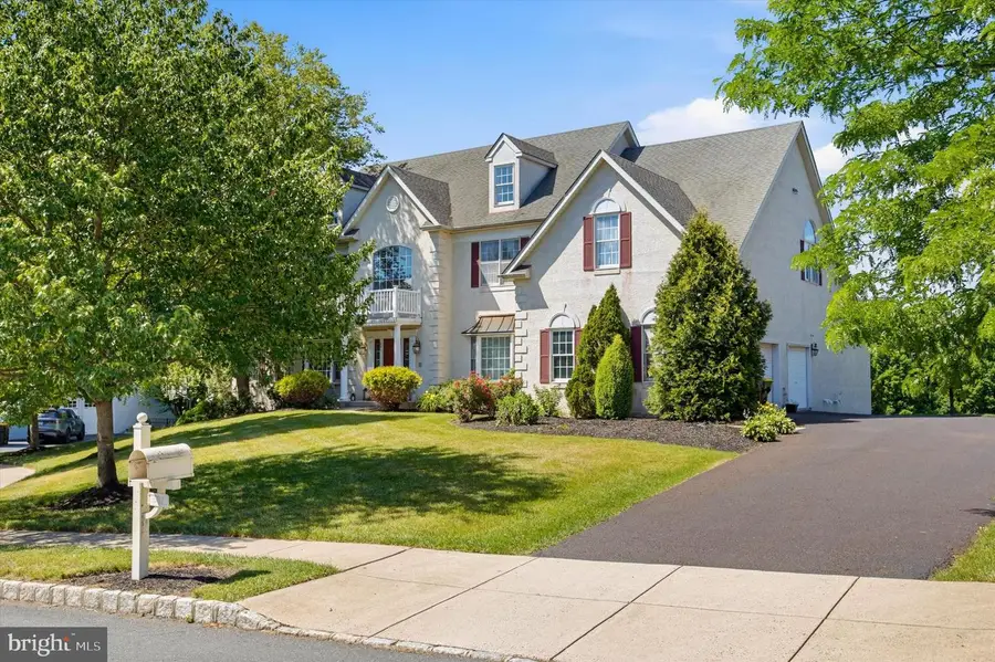 581 Hawthorne Ln, Harleysville, PA 19438 - #2