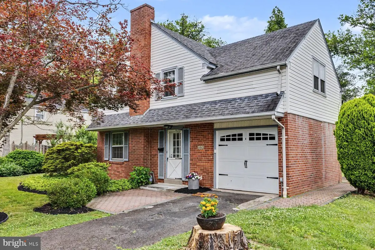 602 Meadow Ln, Oreland, PA 19075 - #1