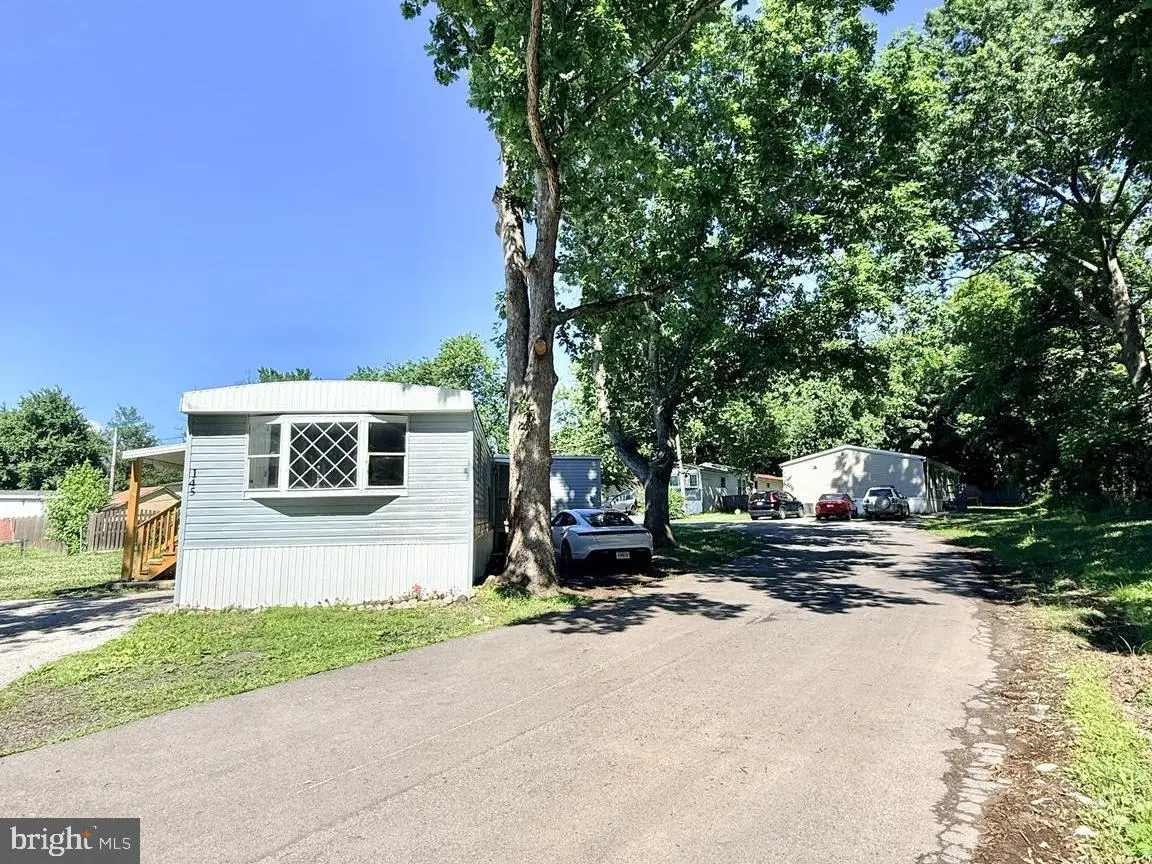 145 Devon Dr, Norristown, PA 19403 - #1