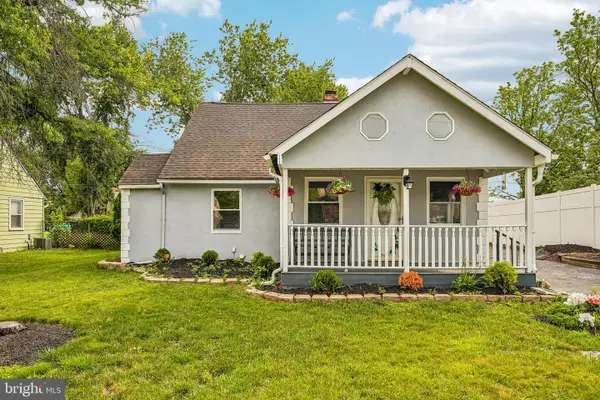 2621 Old Welsh Rd, WILLOW GROVE, PA 19090